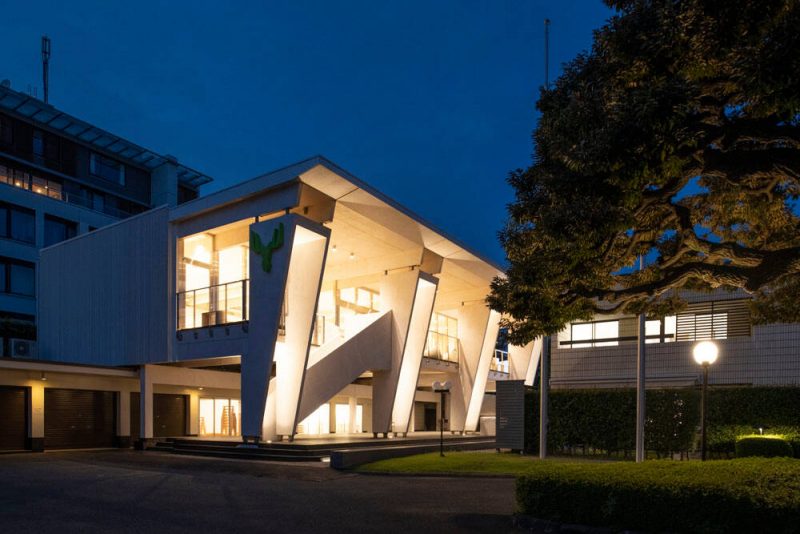 Cariitti toi TAIVE-saunan Tokion Metsä-paviljonkiin.